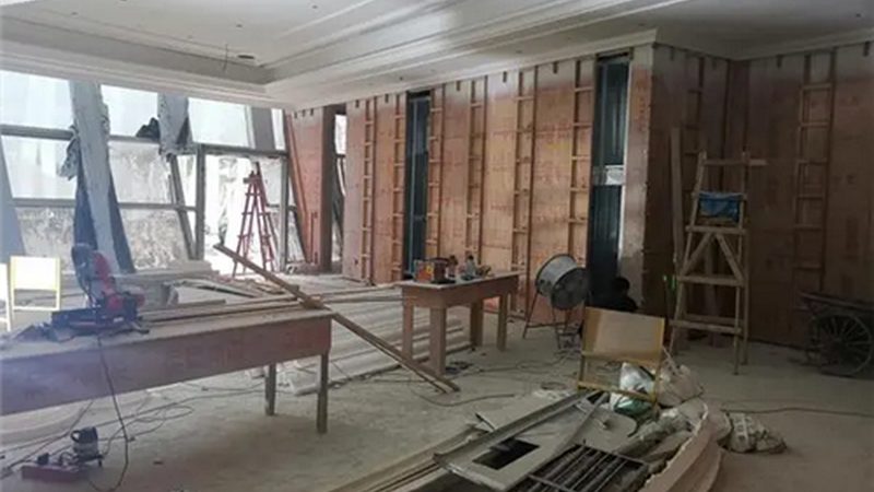 为了避免半包装修验收不合格的情况发生，业主在装修前应做好以下预防措施：